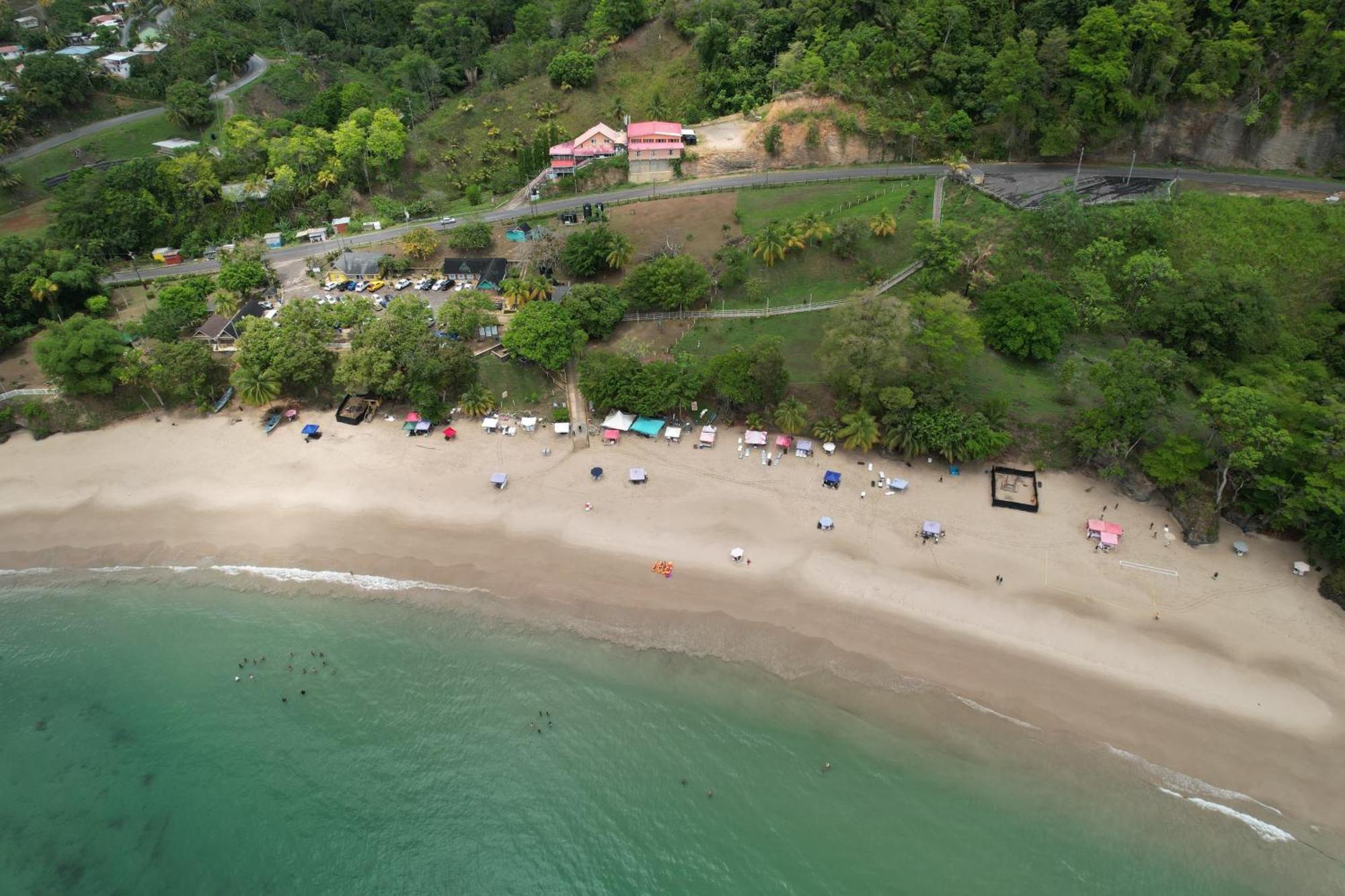 Las Cuevas Beach Lodge Ngoại thất bức ảnh