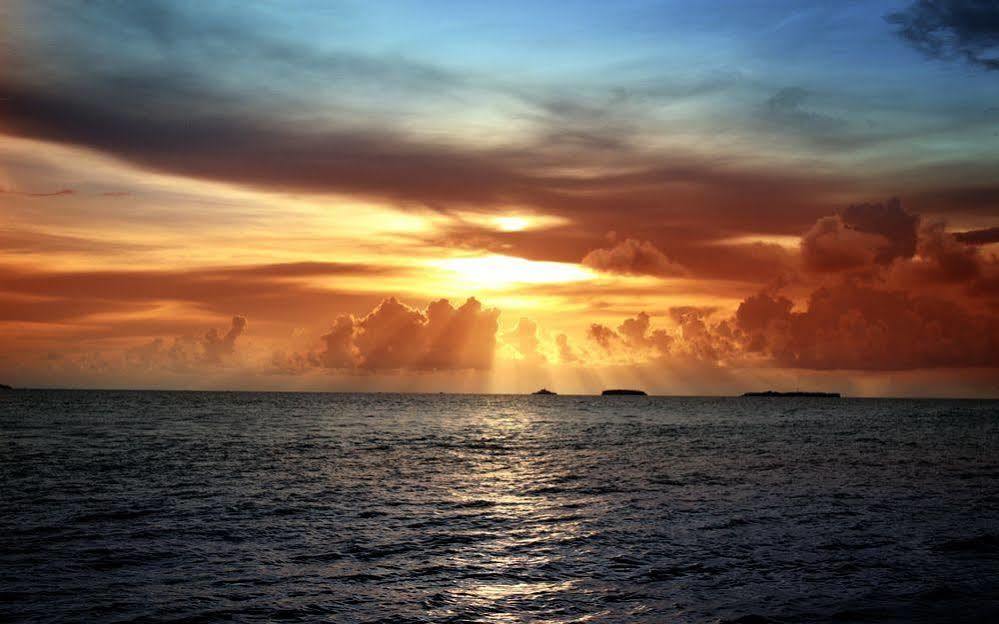 Las Cuevas Beach Lodge Ngoại thất bức ảnh